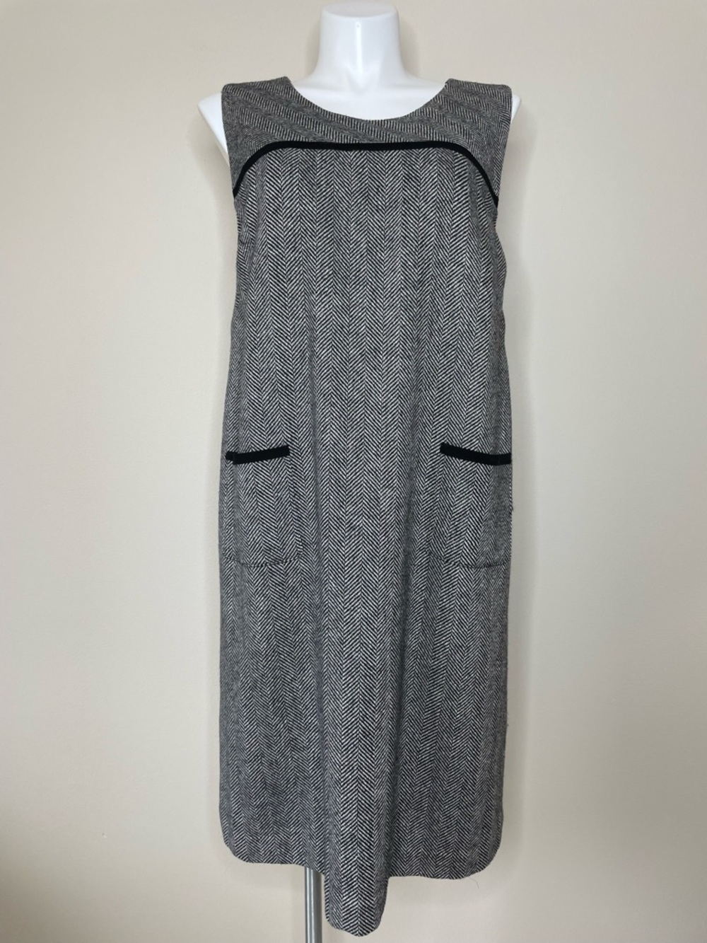 Talbots Vintage Style Black and White Herringbone Wool Dress/Jumper
